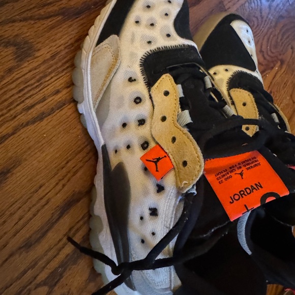 2021 Jordan Delta 2 'Thermo White' M8.5 - Picture 13 of 13